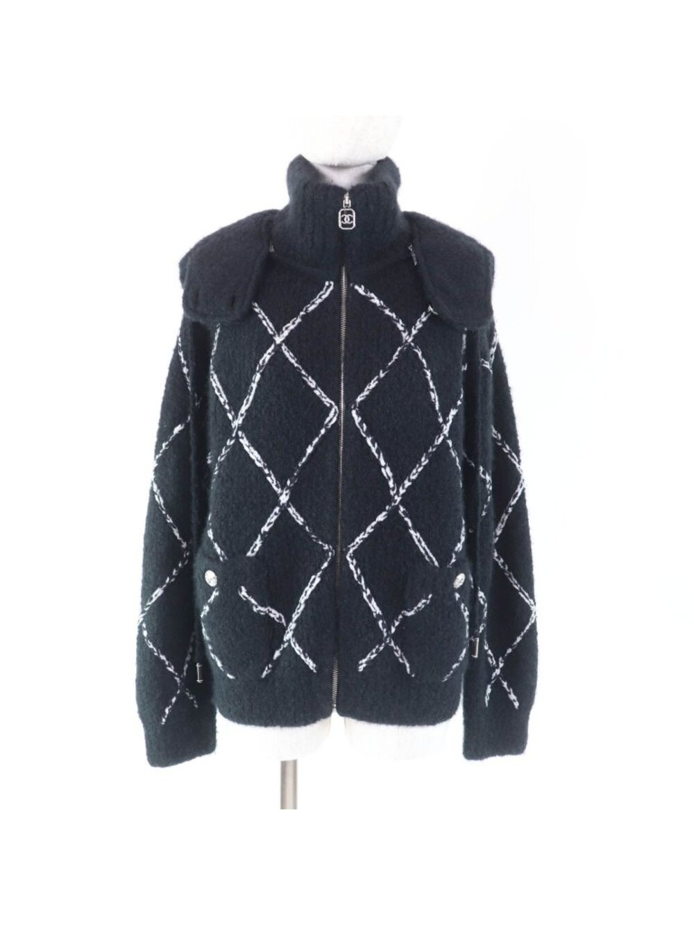 Chanel Cashmere Silk Blend Rhinestone CC Logo Buttoned Quilted Pattern Zip UP